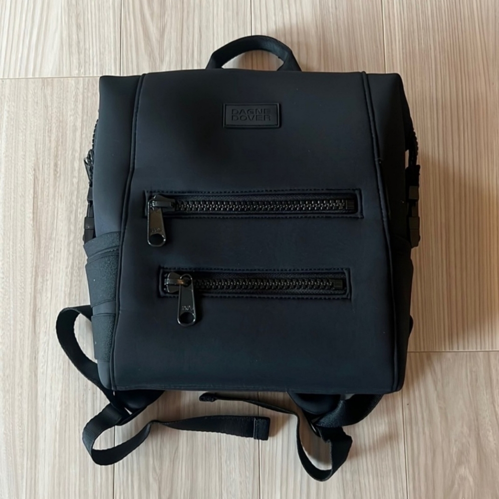 Dagne Dover Indie Small